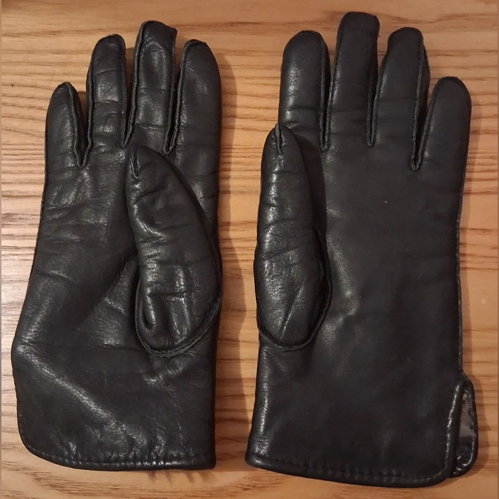 EUC Vintage Black Leather & Rabbit Fur Lined Moto Warm Winter Glove SZ M